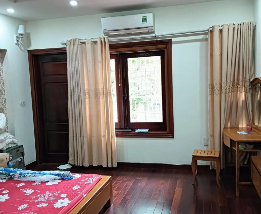 Bán nhà mặt phố 2 tầng rộng 2290 m² mặt tiền 37 m tại phường trung tâm gần hồ Hoàn Kiếm... Bán nhà mặt phố tại Cửa Nam, Hà Nội 01