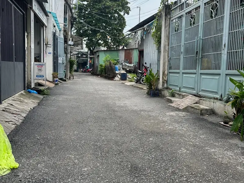 Nhà rộng 7 phòng ngủ, gần ĐH Văn Lang, giá cực hấp dẫn... Bán nhà riêng tại An Nhơn, Hồ Chí Minh 01