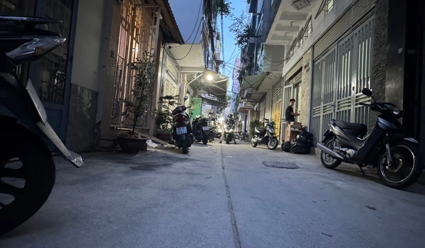 Nhà 5 tầng kinh doanh năng động tại Vườn Lài... Bán nhà riêng tại Vườn Lài, Hồ Chí Minh 01