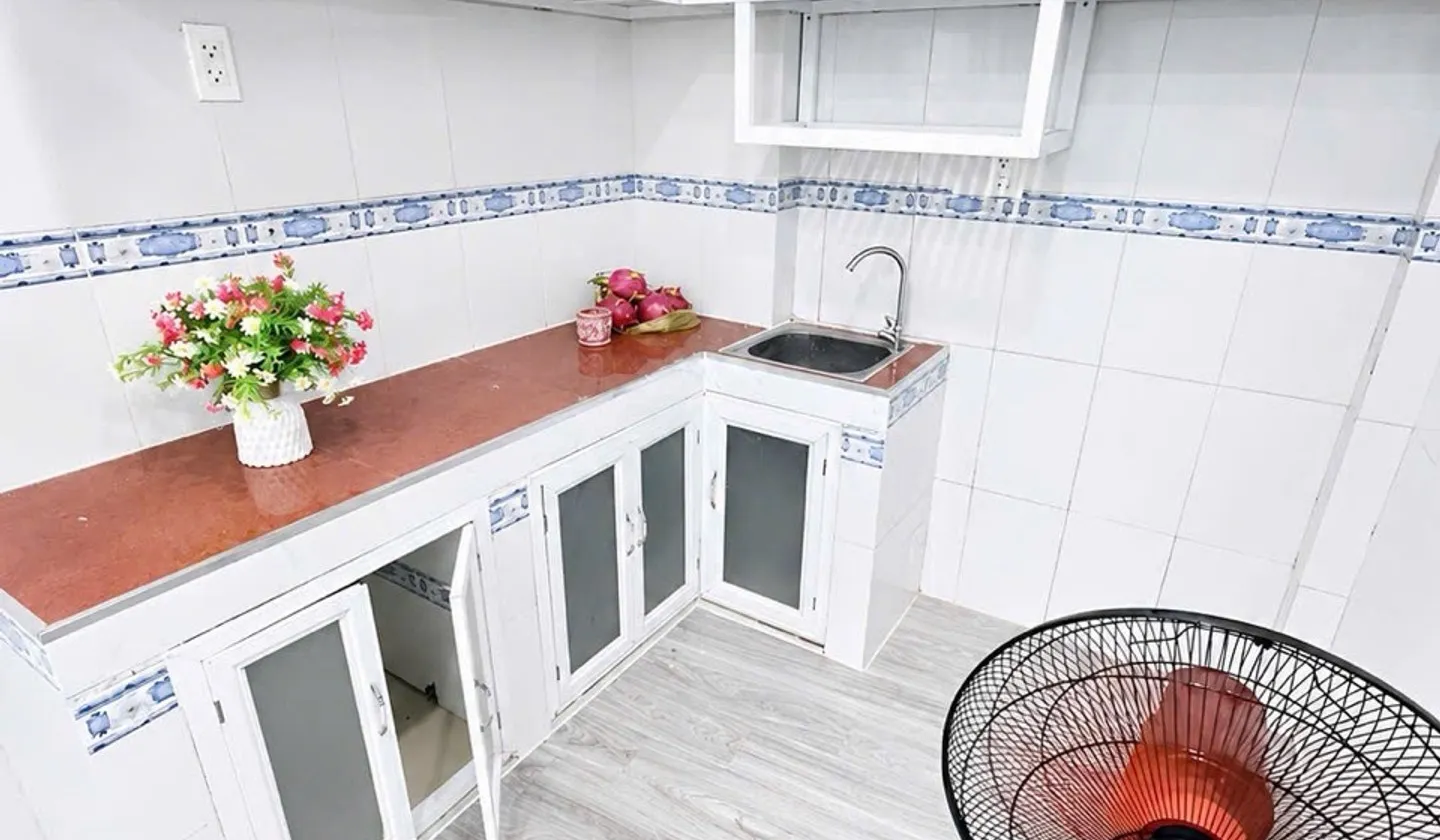 Nhà Ngon Bổ Rẻ 3 Tầng Gần Chợ Lớn Quận 6... Bán nhà riêng tại Bình Phú, Hồ Chí Minh 01