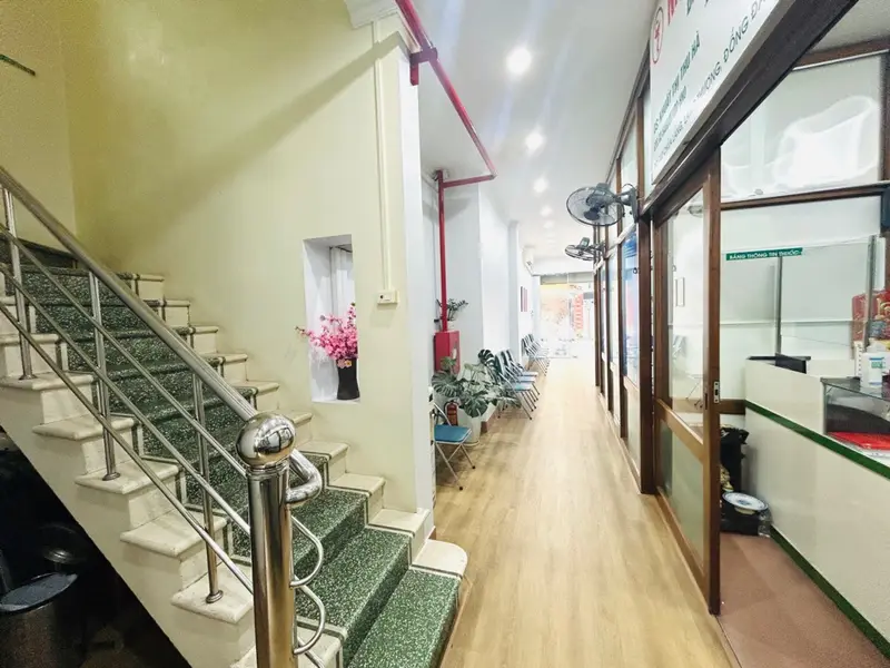 Nhà mặt phố kinh doanh 8 tầng, diện tích 101m², vị trí thuận tiện tại quận Đống Đa... Bán nhà mặt phố tại Láng, Hà Nội 01