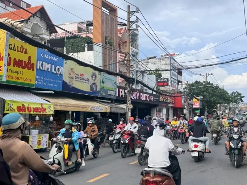 🏡 MẶT TIỀN KINH DOANH TÂN KỲ TÂN QUÝ | GẦN 200M²
📐 Ngang 6,7m nở hậu 8,6m × 26m – công nhận đủ 19... Bán nhà mặt phố tại Tân Sơn Nhì, Hồ Chí Minh 01