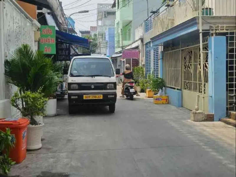 NHÀ 2 TẦNG – 110M² – NGANG 4M – 5PN – XE HƠI TỚI NHÀ – BÙI VĂN BA Q7 – NHỈNH 9 Đ... Bán nhà riêng tại Tân Thuận, Hồ Chí Minh 01