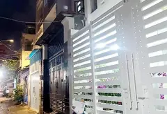 Nhà đẹp sang trọng, hẻm ô tô Quận 8, giá sốc giảm ngay 300 triệu... Bán nhà riêng tại Bình Đông, Hồ Chí Minh 01