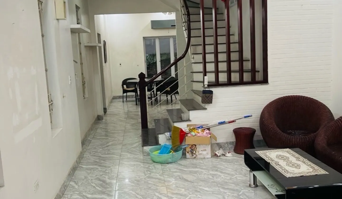 Biệt thự sân vườn yên tĩnh, ô tô vào tận nhà tại Ngọc Thụy... Bán nhà riêng tại Bồ Đề, Hà Nội 01