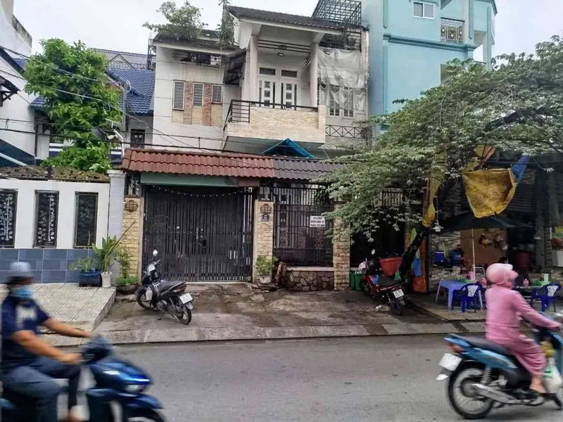 Biệt thự mặt tiền rộng 8m giữa trung tâm Bình Phú, Quận 6... Bán nhà mặt phố tại Bình Phú, Hồ Chí Minh 01