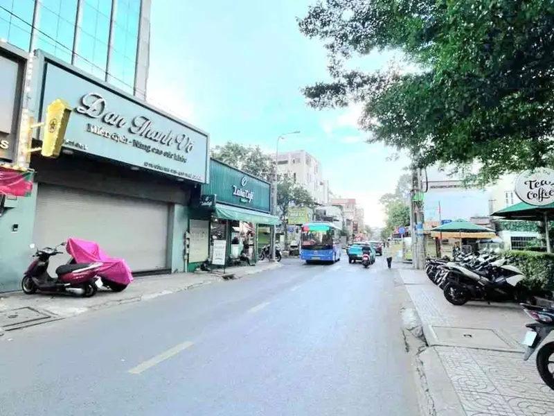 Bán nhà mặt phố kinh doanh sầm uất tại Quận 10, diện tích 88m², giá 24.5 tỷ... Bán nhà mặt phố tại Hòa Hưng, Hồ Chí Minh 01