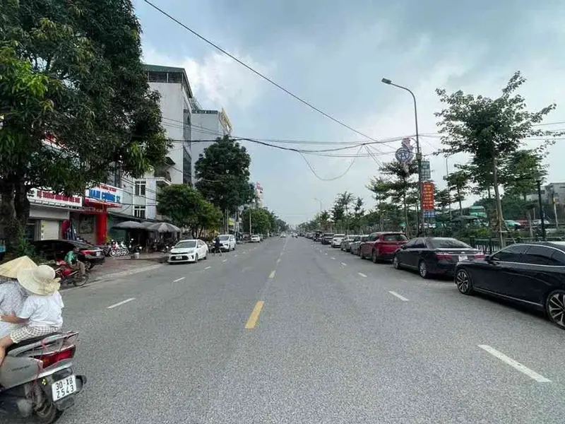 Bán nhà mặt phố tại quận nội thành, mặt tiền rộng, vị trí kinh doanh sầm uất... Bán nhà mặt phố tại Thiên Lộc, Hà Nội 01