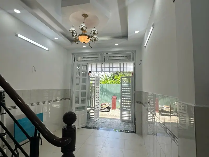 NHÀ 3 LẦU – HẺM XE HƠI THÔNG – PHÚ THUẬN – NHỈNH 5 TỶ... Bán nhà riêng tại Phú Thuận, Hồ Chí Minh 01