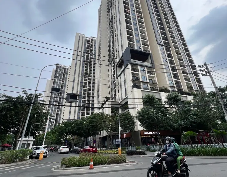 Nhà phố hẻm xe hơi Quận 10, giá ưu đãi hấp dẫn... Bán nhà riêng tại Hòa Hưng, Hồ Chí Minh 01