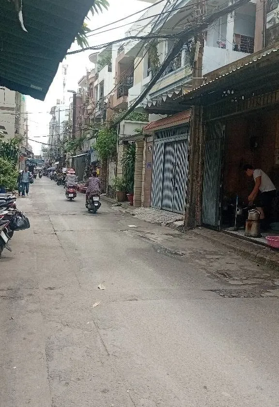 Cơ hội sở hữu nhà 3 tầng ngay trung tâm Quận Tân Bình chỉ với 6.7 tỷ... Bán nhà riêng tại Tân Sơn Nhất, Hồ Chí Minh 01