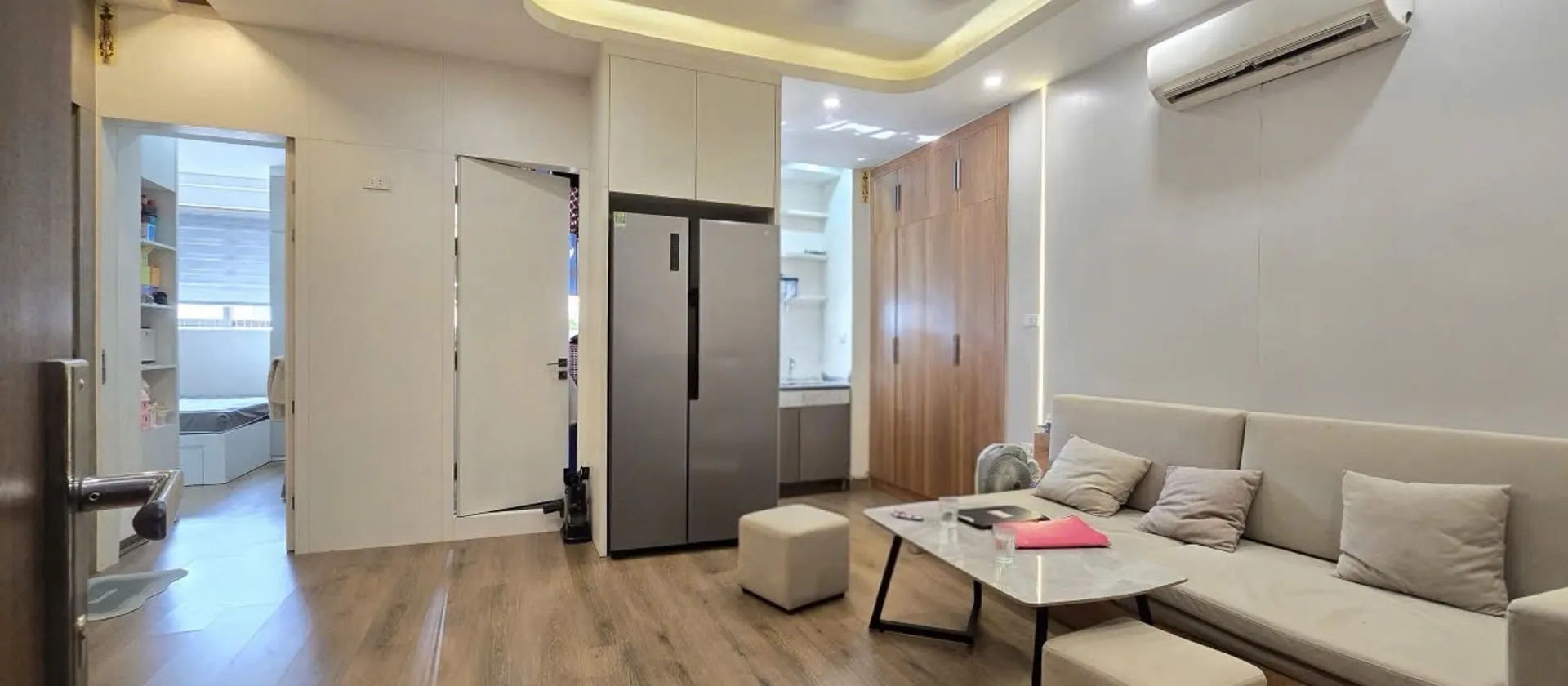🔥🔥 CĂN HỘ 2PN CHẤT LƯỢNG - KHU VỰC VIP CẦU GIẤY - XÁCH VALI VỀ Ở NGAY 🔥... Bán căn hộ chung cư tại Yên Hòa, Hà Nội 01