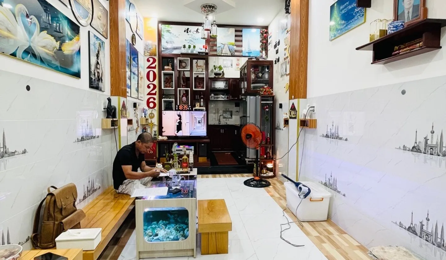 Nhà 3 tầng sang trọng, nội thất xịn tại Bình Tân giá tốt... Bán nhà riêng tại An Lạc, Hồ Chí Minh 01