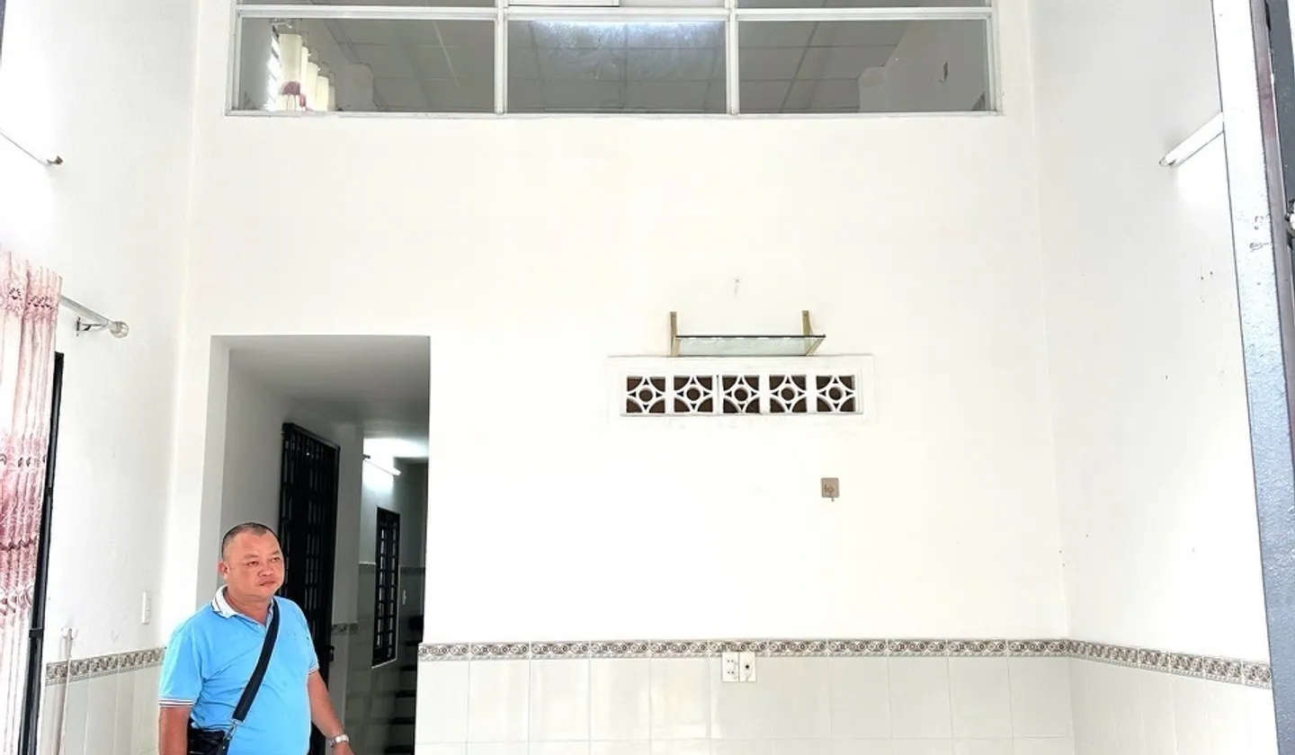 Bán nhà hẻm xe hơi đường Cống Lỡ, phường 15, Tân Bình giá 5.2 tỷ... Bán nhà riêng tại Tân Sơn, Hồ Chí Minh 01