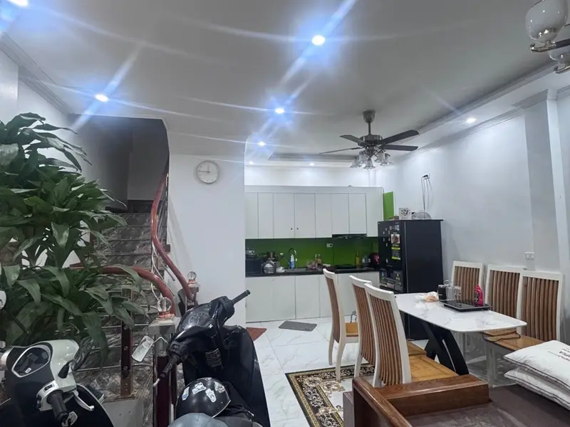 Nhà bán 5 tầng Vạn Phúc, đường thông kinh doanh, 40m2 giá chào nhỉnh 8 tỷ.... Bán nhà riêng tại Hà Đông, Hà Nội 01