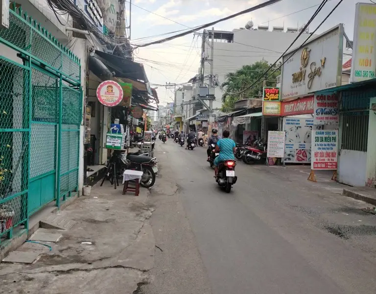 MẶT TIỀN XÓM CHIẾU - 2 TẦNG - 32M²- NỞ HẬU TÀI LỘC... Bán nhà mặt phố tại Khánh Hội, Hồ Chí Minh 01