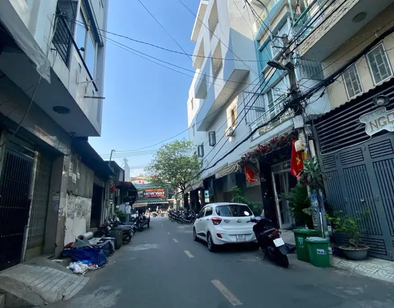 NHÀ 3 TẦNG ĐƯỜNG LÊ VĂN QUỚI BÌNH TÂN... Bán nhà riêng tại Bình Tân, Hồ Chí Minh 01