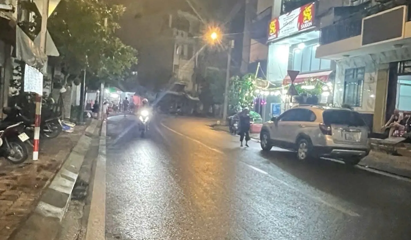 Bán nhà mặt phố phường Chánh Hưng, Hồ Chí Minh, 3 tầng, kinh doanh tốt... Bán nhà mặt phố tại Chánh Hưng, Hồ Chí Minh 01