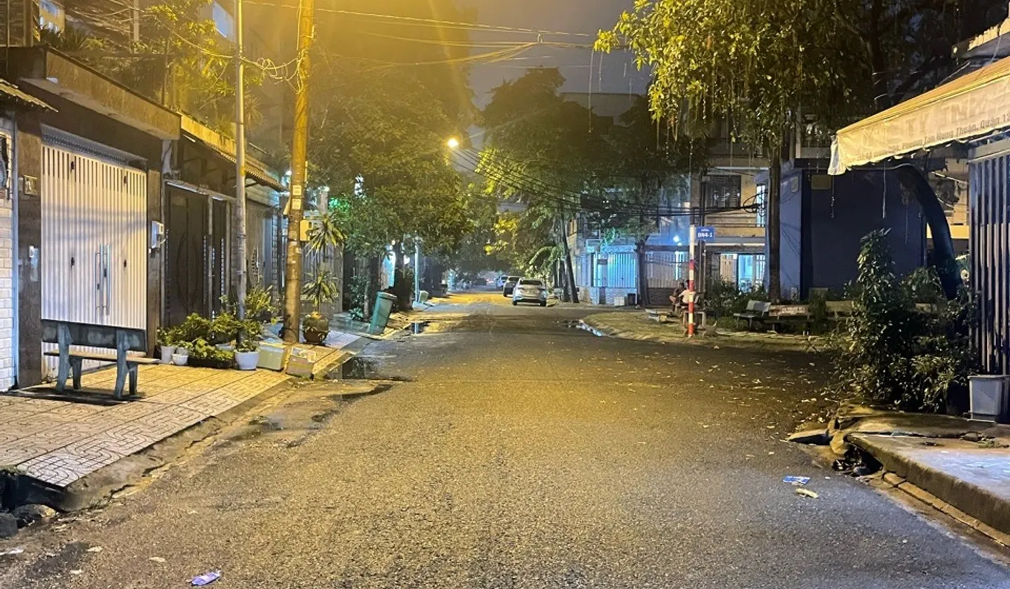Bán nhà mặt phố phường Đông Hưng Thuận, Hồ Chí Minh, 90m2, 4 tầng kiên cố, 8pn[39M]... Bán nhà mặt phố tại Đông Hưng Thuận, Hồ Chí Minh 01