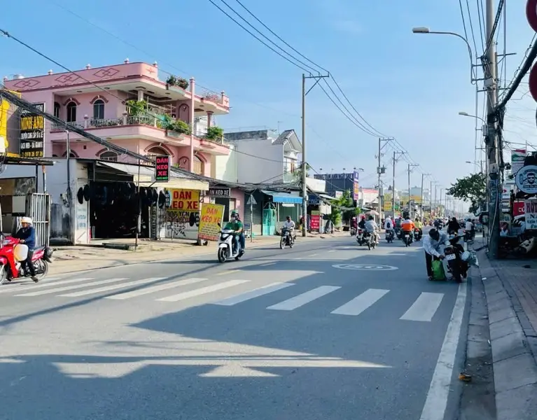 Bán nhà mặt phố 1 tầng xã Phong Phú, Bình Chánh, mặt tiền 6m kinh doanh sầm uất... Bán nhà mặt phố tại Bình Hưng, Hồ Chí Minh 01