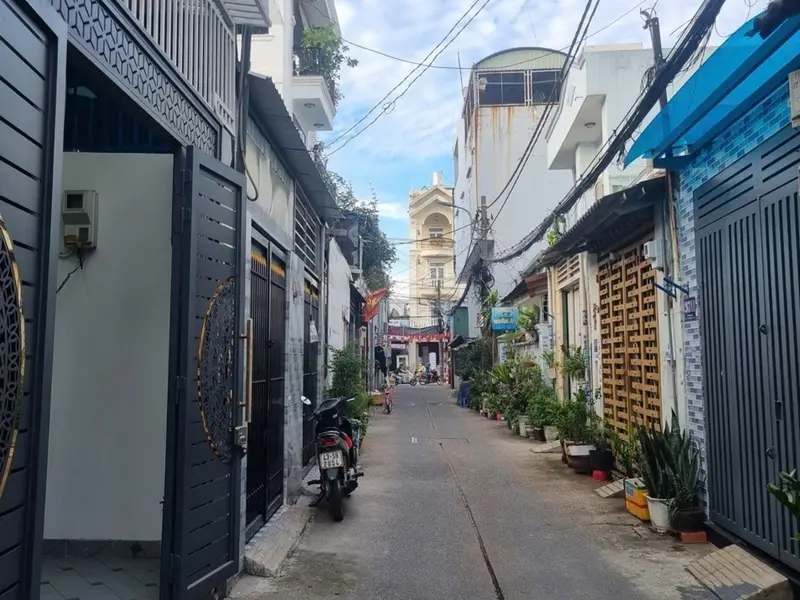 Nhà riêng 5 tầng khu vực Tân Thới Hiệp, phù hợp kinh doanh và sinh hoạt ,đường trương thị hoa Q12... Bán nhà riêng tại Tân Thới Hiệp, Hồ Chí Minh 01