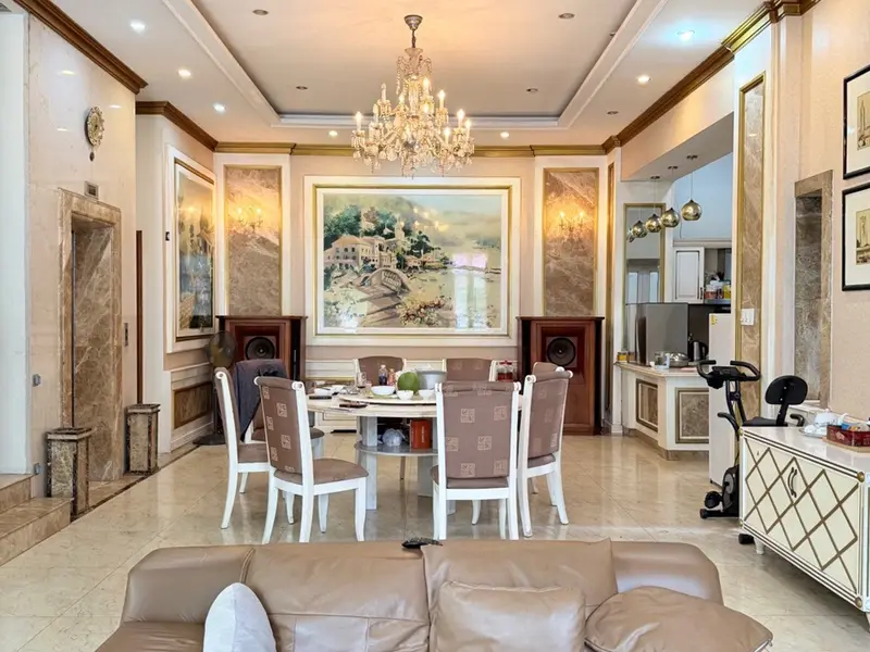 Biệt Thự Thượng Lưu Gần Sân Bay Tân Sơn Nhất, Có Thang Máy... Bán nhà mặt phố tại Tân Sơn Nhất, Hồ Chí Minh 01