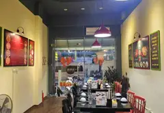 Nhà mặt phố trung tâm vị trí đắc địa sầm uất tại quận Ba Đình. Có sổ đỏ... Bán nhà mặt phố tại Ba Đình, Hà Nội 05