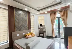 Nhà mặt phố sầm uất Quận 5, 5 tầng, thang máy, 6 phòng ngủ... Bán nhà mặt phố tại Chợ Lớn, Hồ Chí Minh 02