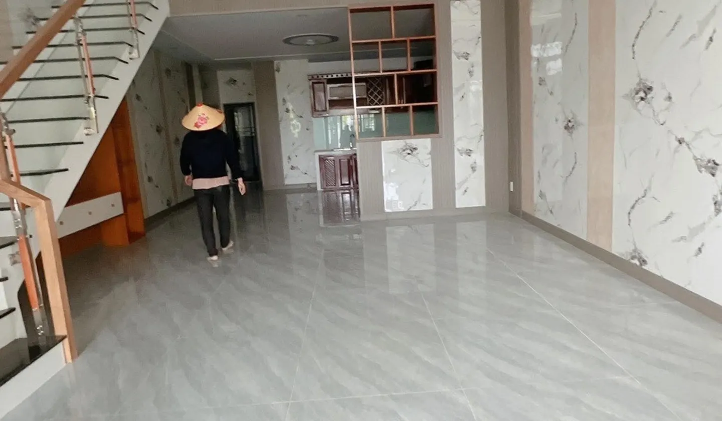 Bán nhà mặt phố 2 tầng 123m2, 3 phòng ngủ, Dĩ An, TP HCM... Bán nhà mặt phố tại Dĩ An, Hồ Chí Minh 01