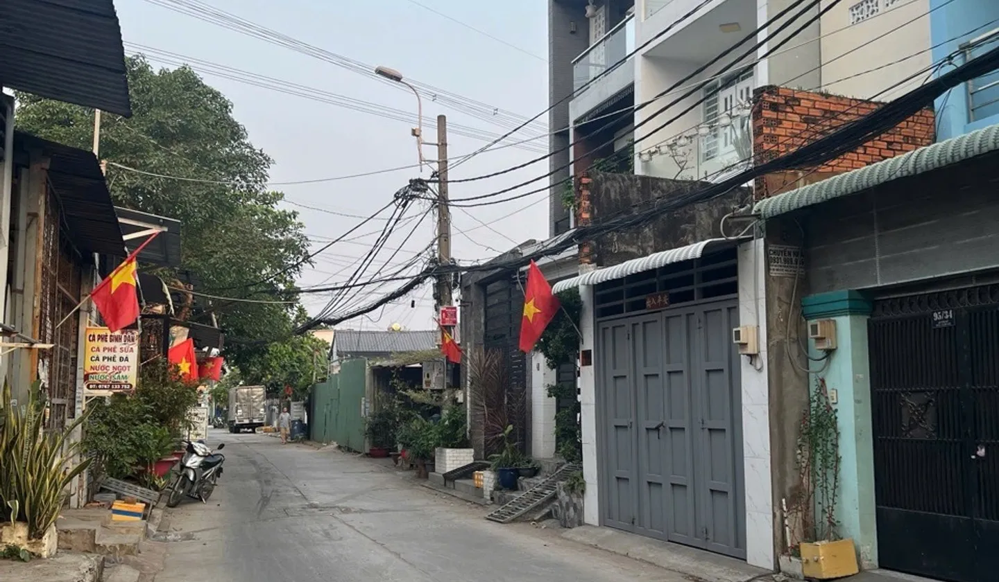 Bán nhà riêng 3 tầng,tại phường An Lạc, quận Bình Tân hẻm xe hơi tránh 4x21 chỉ 5 tỷ 5... Bán nhà riêng tại An Lạc, Hồ Chí Minh 01