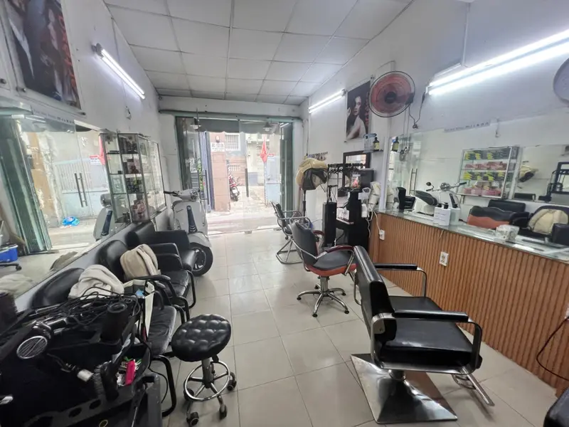 Bán nhà riêng Quận 10, gần Tô Hiến Thành, hẻm xe hơi, pháp lý rõ ràng... Bán nhà riêng tại Hòa Hưng, Hồ Chí Minh 01