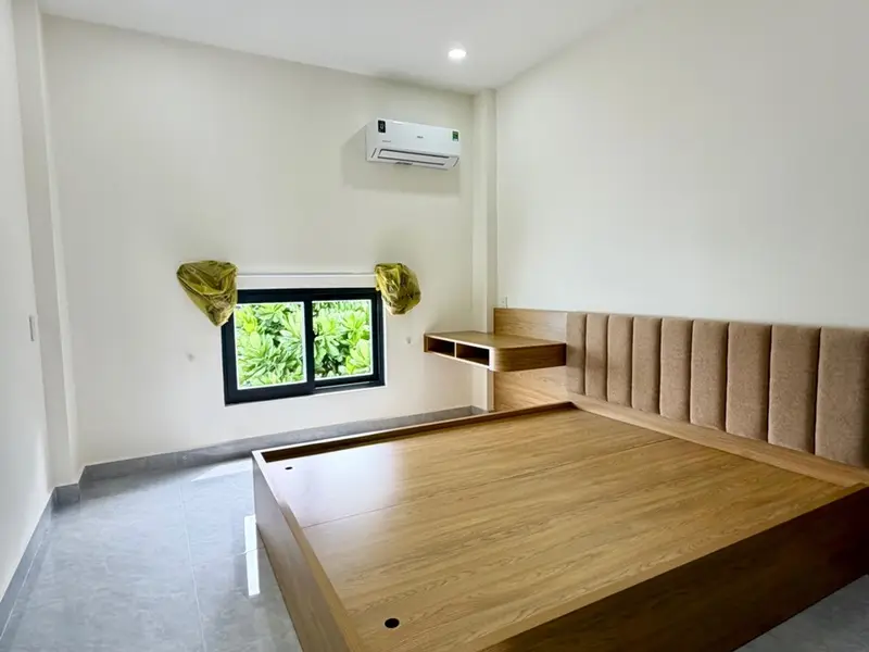 Bán nhà mặt tiền Nguyễn Xí gần Bến Xe Miền Đông - 50m2 3 Tầng 4Phòng Ngủ - Nhà đang sửa sang mới.... Bán nhà mặt phố tại Bình Thạnh, Hồ Chí Minh 01