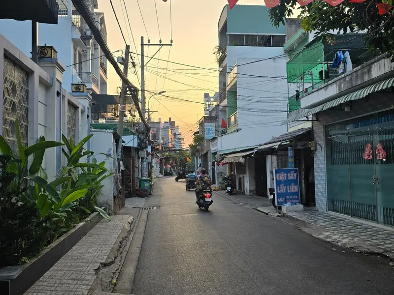 Nhà 2 tầng 3 phòng ngủ tại phường Bình Trị Đông, Bình Tân... Bán nhà riêng tại Bình Trị Đông, Hồ Chí Minh 01