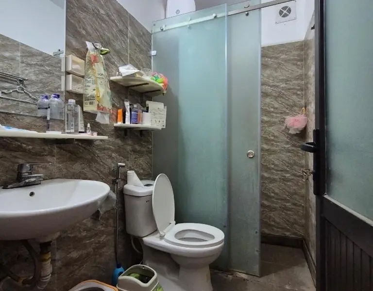 Nhà 4 tầng xinh xắn, ngõ rộng, giá tốt nhất khu vực... Bán nhà riêng tại Yên Nghĩa, Hà Nội 01