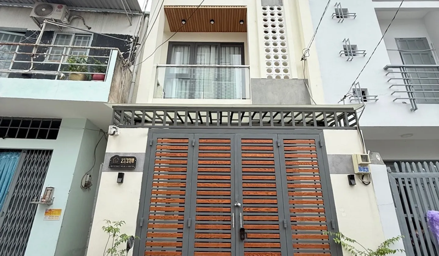 Bán nhà riêng 4 tầng tại phường An Lạc, TP.HCM, hẻm xe hơi tránh, diện tích 80m2... Bán nhà riêng tại An Lạc, Hồ Chí Minh 01