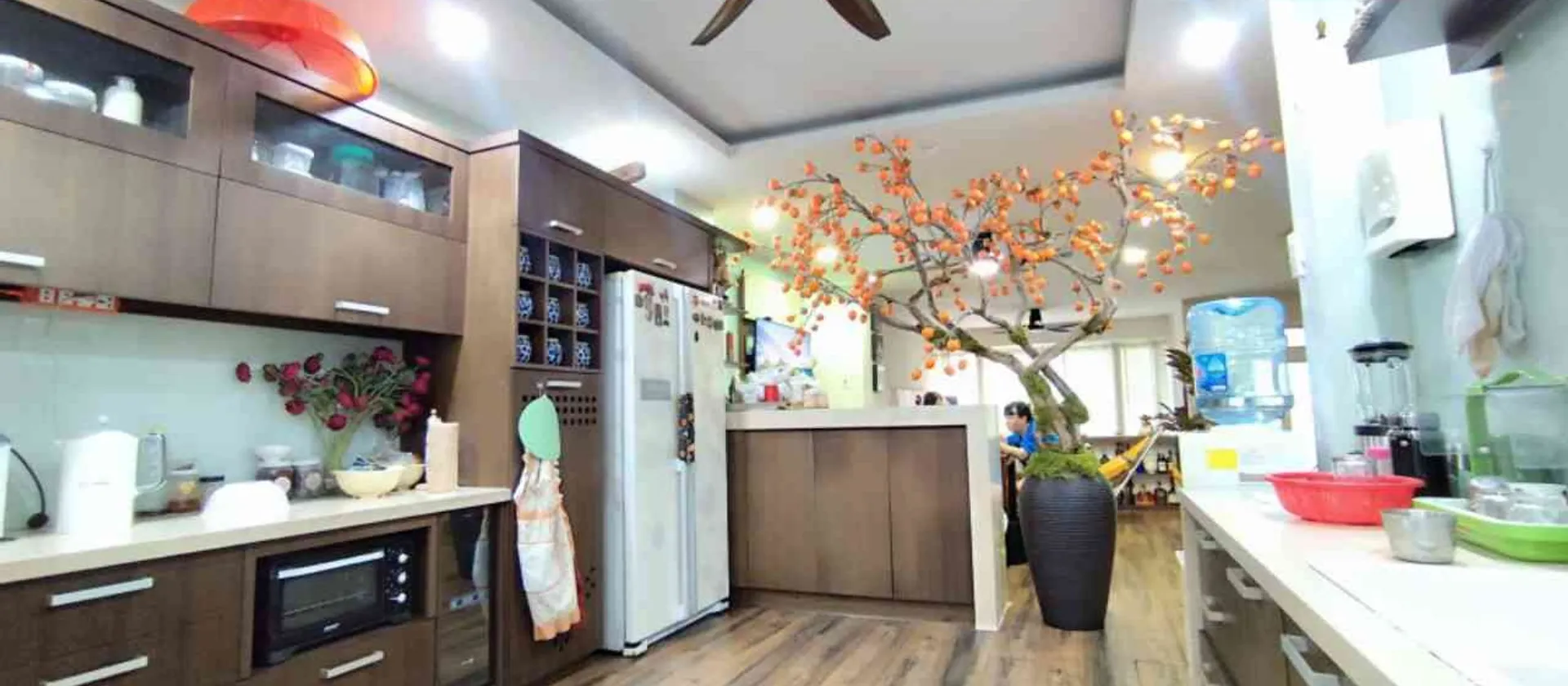 Nhà mặt phố 5 tầng thiết kế hiện đại tại Bình Hưng, Hồ Chí Minh... Bán nhà mặt phố tại Bình Hưng, Hồ Chí Minh 01