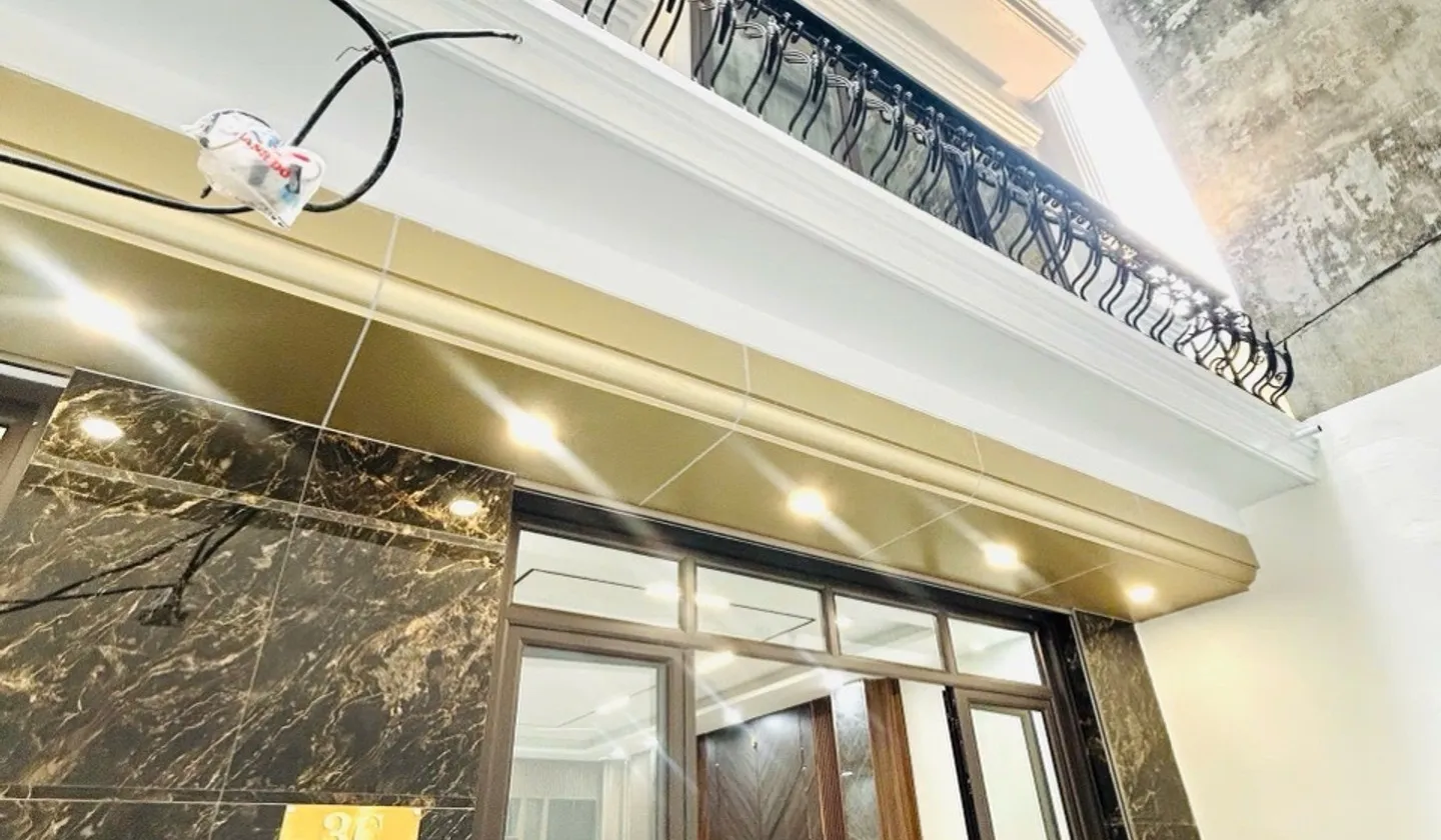 Nhà mới kính cường lực, thang máy, 6 tầng tiện nghi... Bán nhà riêng tại Hoàng Mai, Hà Nội 01