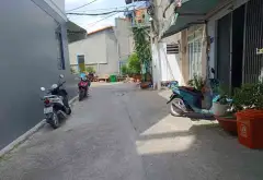 Nhà ô tô đỗ cửa, không gian thoáng, giá tốt khu họ Lê... Bán nhà riêng tại Phú Thọ Hòa, Hồ Chí Minh 01