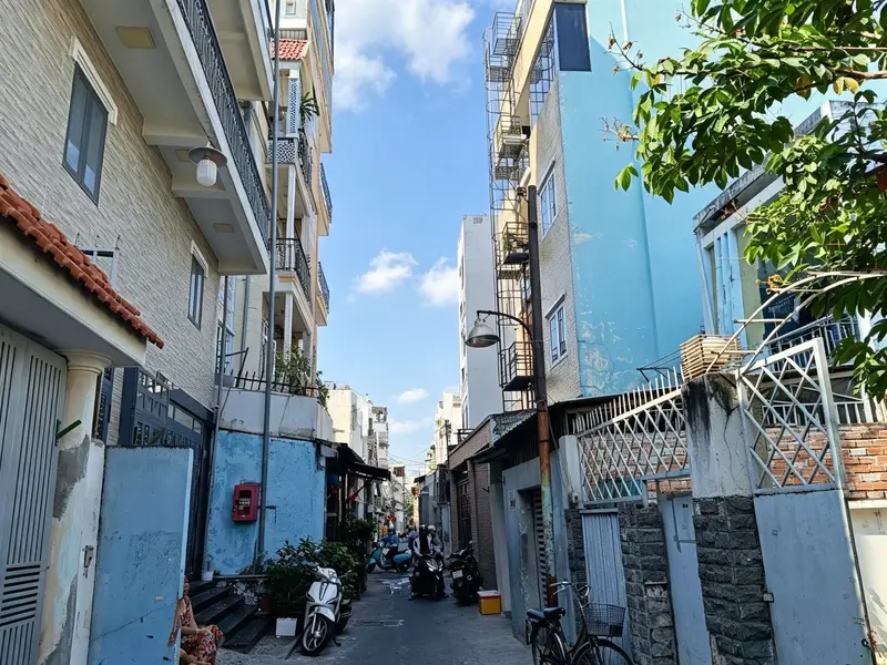 Gần ĐH Nguyễn Tất Thành - 135m2 - Nhỉnh 13 tỷ - Shr - mua đất tặng nhà... Bán nhà riêng tại Xóm Chiếu, Hồ Chí Minh 01