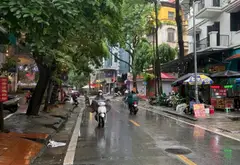 Bán nhà mặt phố tại Đống Đa diện tích 33m2, 6 tầng, hướng Đông Nam... Bán nhà mặt phố tại Đống Đa, Hà Nội 01