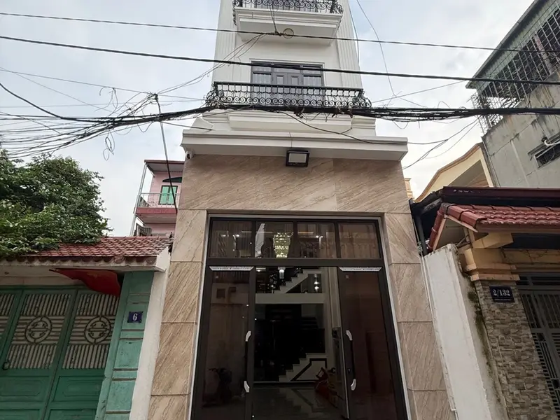 🏡 BÁN NHÀ 5 TẦNG MỚI XÂY – NGÕ 132 HÙNG VƯƠNG – CÓ THANG MÁY – TIỀM NĂNG KINH DOANH

🔥 Vị trí đẹp... Bán nhà riêng tại Hồng Bàng, Hải Phòng 01