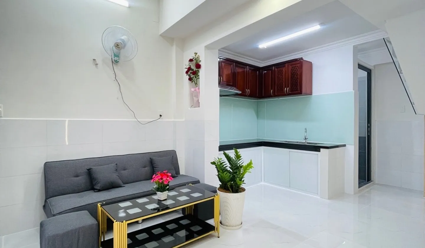 Bán nhà 4 Tầng, 4Pn, 1/ Phan Văn Trị, P11 Bình Thạnh, 5 tỷ 150 Tr bớt mạnh... Bán nhà riêng tại Bình Lợi Trung, Hồ Chí Minh 01