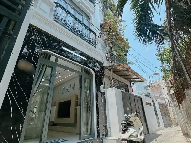 💥💥H’ Tây Nam💥Hẻm 3m cách 1 căn
🏡 59m² (4 x 15m) x 4 Tầng x 4PN x 5Wc
Giá 8.8 Tỷ🌹🌹
👍Khu Siêu... Bán nhà riêng tại Bình Thạnh, Hồ Chí Minh 01