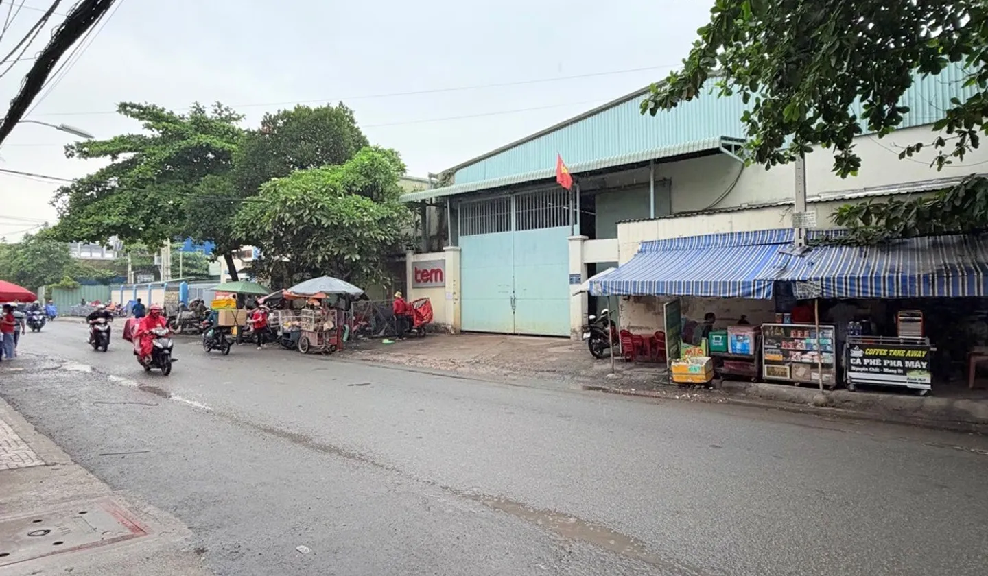Bán 1345m2 Đất mặt tiền Tân Thới Nhất 8 - Thông Tân Phú Cho thuê 130 triệu/Tháng... Bán kho, nhà xưởng tại Đông Hưng Thuận, Hồ Chí Minh 01