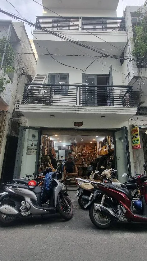 Nhà 4 tầng đẹp, tiện nghi trung tâm Quận 3 giá tốt... Bán nhà riêng tại Nhiêu Lộc, Hồ Chí Minh 01