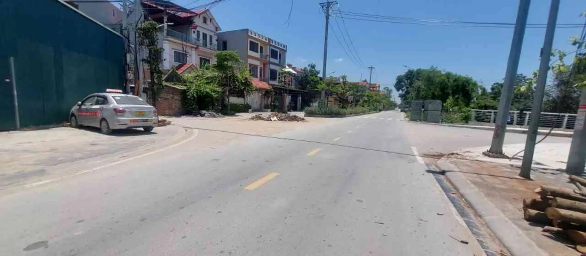 Bán đất mặt tiền rộng 12.7m tại Thụy Lâm, Hà Nội - Kinh doanh nhỏ, giá hơn 47 triệu/m2... Bán đất tại Thư Lâm, Hà Nội 01