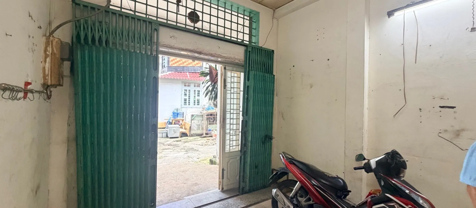 Bán nhà 2 tầng 56m² tại khu Âu Cơ giá 4,8 tỷ đồng... Bán nhà riêng tại Tân Phú, Hồ Chí Minh 01