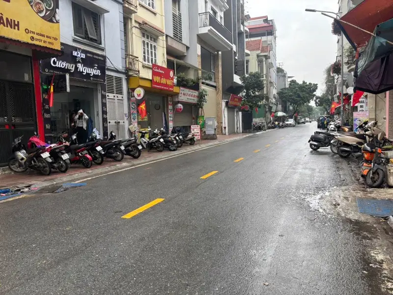 Bán nhà mặt phố 6 tầng thang máy tại Long Biên-76 m - tk toàn gỗ lim sịn soclf... Bán nhà mặt phố tại Bồ Đề, Hà Nội 01