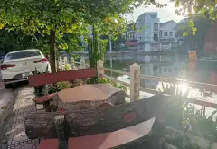 Bán nhà phân lô vỉa hè ô tô tránh view hồ tại Ngọc Thụy quận Long Biên. Bán gấp!... Bán nhà riêng tại Bồ Đề, Hà Nội 02