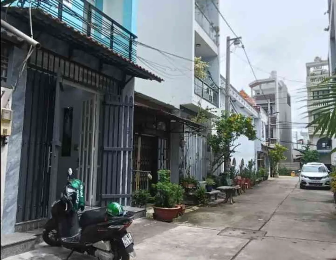 Nhà 3 tầng 3PN quốc Lộ 1A 48m2 giá bán 4tỷ950 thương lượng... Bán nhà riêng tại Bình Tân, Hồ Chí Minh 01